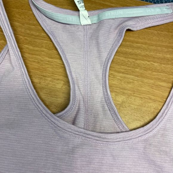 Women’s Under Armour Heat Gear Tank Top size S - Picture 4 of 11
